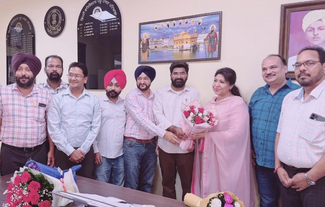 ਡਾ. ਸੋਨਿੰਦਰ ਕੌਰ ਨੇ ਪਸ਼ੂ ਪਾਲਣ ਵਿਭਾਗ ‘ਚ ਪਟਿਆਲਾ ਜ਼ਿਲ੍ਹੇ ਦੀ ਪਹਿਲੀ ਮਹਿਲਾ ਡਿਪਟੀ ਡਾਇਰੈਕਟਰ ਵਜੋਂ ਅਹੁਦਾ ਸੰਭਾਲਿਆ